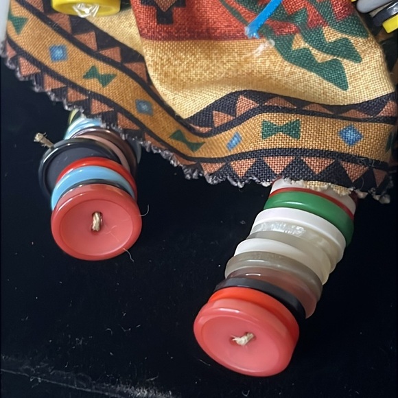 Handmade Vintage Native American Style Folk Art Button Wooden Doll Shelf Sitter - Picture 2 of 5
